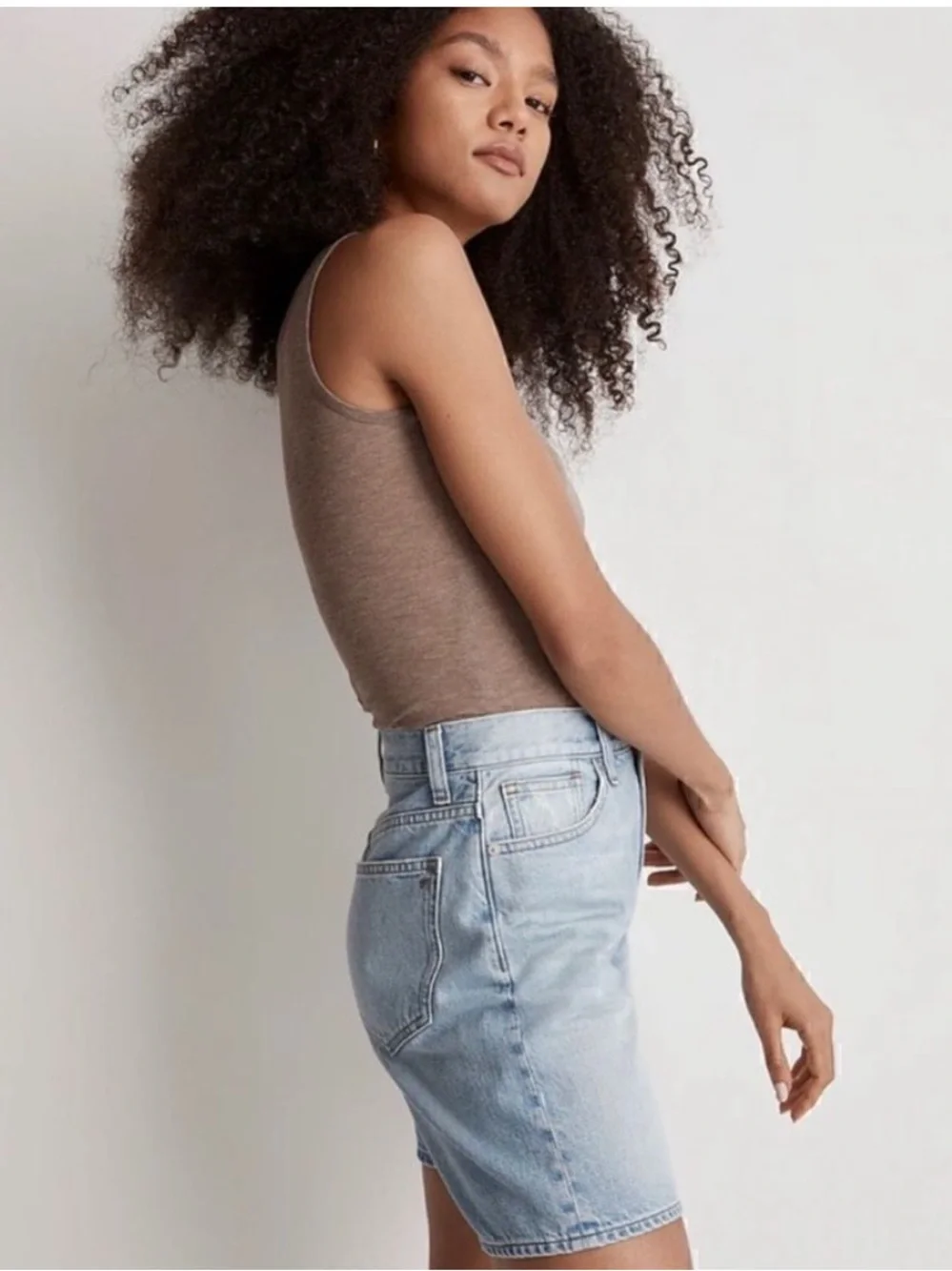 Madewell Women’s Baggy Jean Shorts in Bessmund Wash Size 26 NWOT